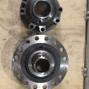 Vỏ visai cầu chạy cầu sau xe Howo