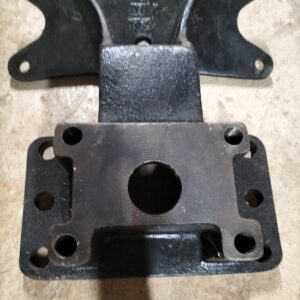 Giá đỡ bầu lốc kê sau xe Howo