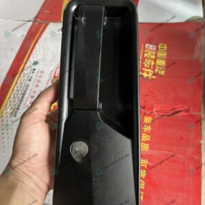 Tay nắm cửa ngoài cabin xe Howo A7/ SITRAK